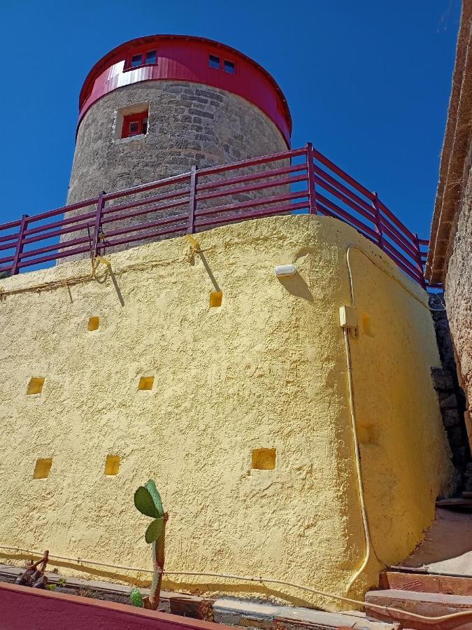 A Medieval Windmill Tower With Magnificent View Rhodes City Exteriér fotografie